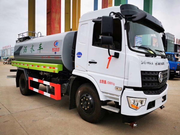 東風(fēng)D312噸灑水車
