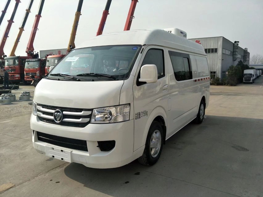 福田G7雙排面包冷藏車(chē)