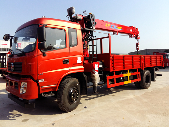 東風專底8噸隨車吊