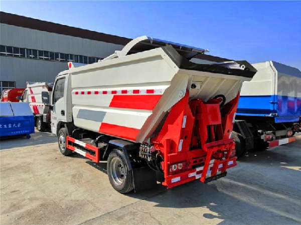 躍進(jìn)S70國(guó)六4方無(wú)泄漏壓縮垃圾車