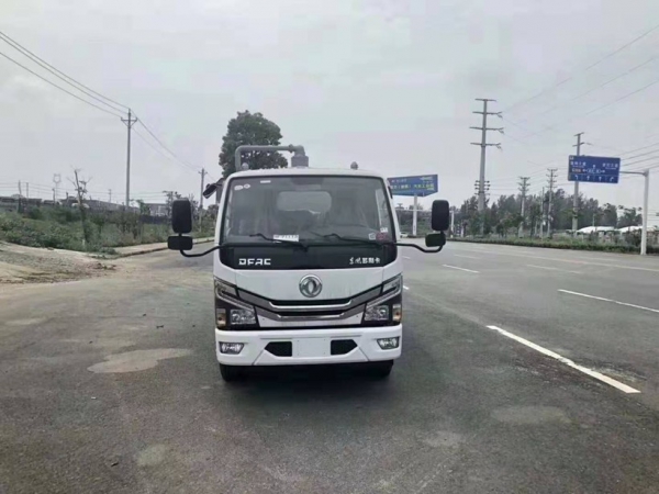 東風(fēng)國六多利卡D6清洗吸污車