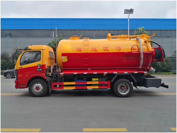 大多利卡8方 清洗吸污車(一體罐) 國六