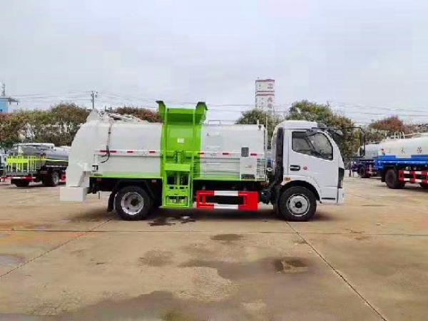 東風(fēng)多利卡國六6方廚垃圾車