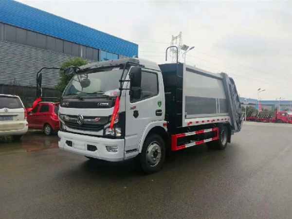 可上京牌8方東風(fēng)多利卡國六壓縮式垃圾車