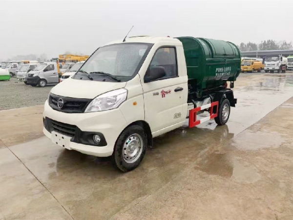 福田祥菱汽油國六車廂可卸（3方鉤臂）式垃圾車