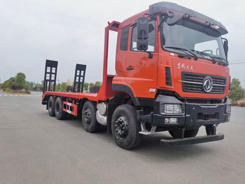 國六東風(fēng)天龍前四后八平板運(yùn)輸車，挖機(jī)拖車價格