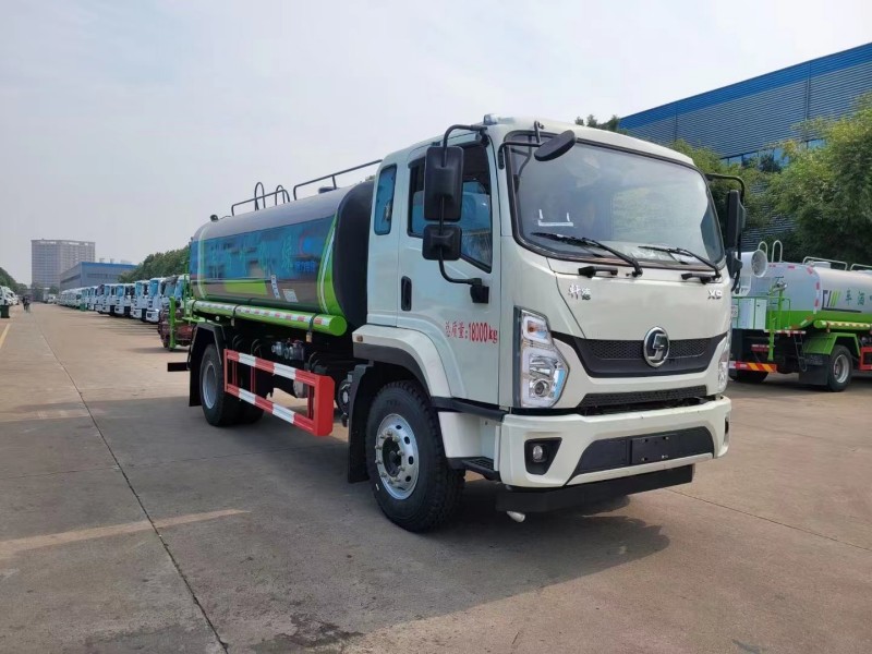 陜汽X9灑水車15噸30米噴霧