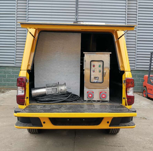 五十鈴皮卡救險車