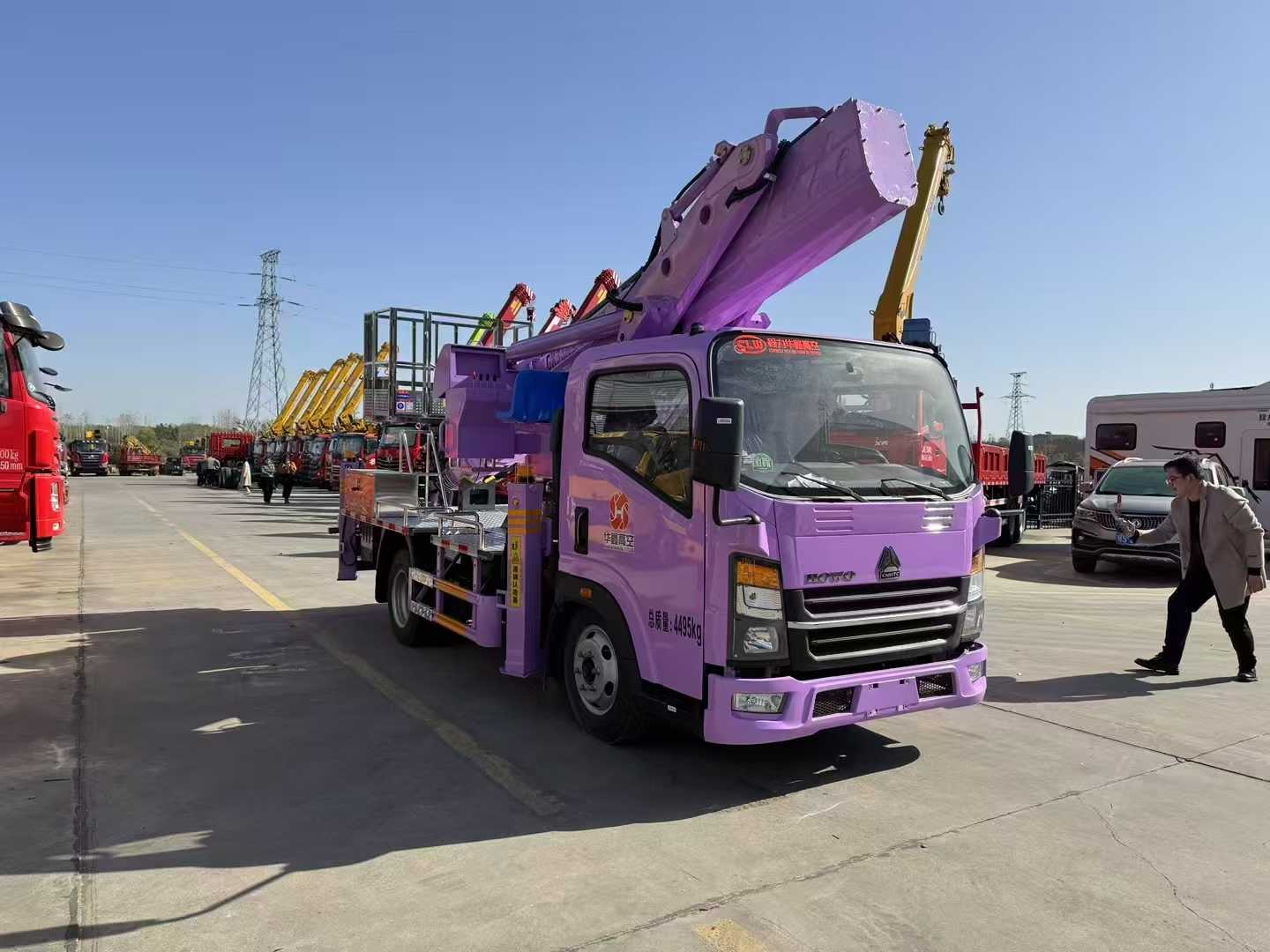 重汽豪沃33米高空作業車
